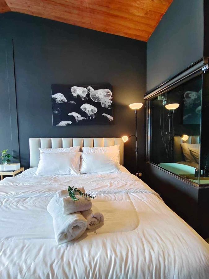 בנגקוק Mr Black & Ms White -Self Check In Accommodation מראה חיצוני תמונה